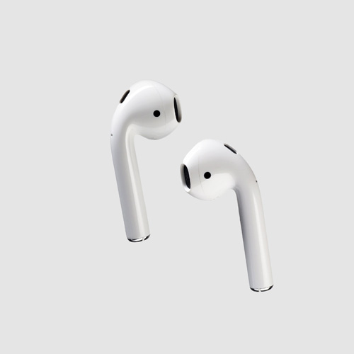 AirPods avec boîtier de charge sans fil